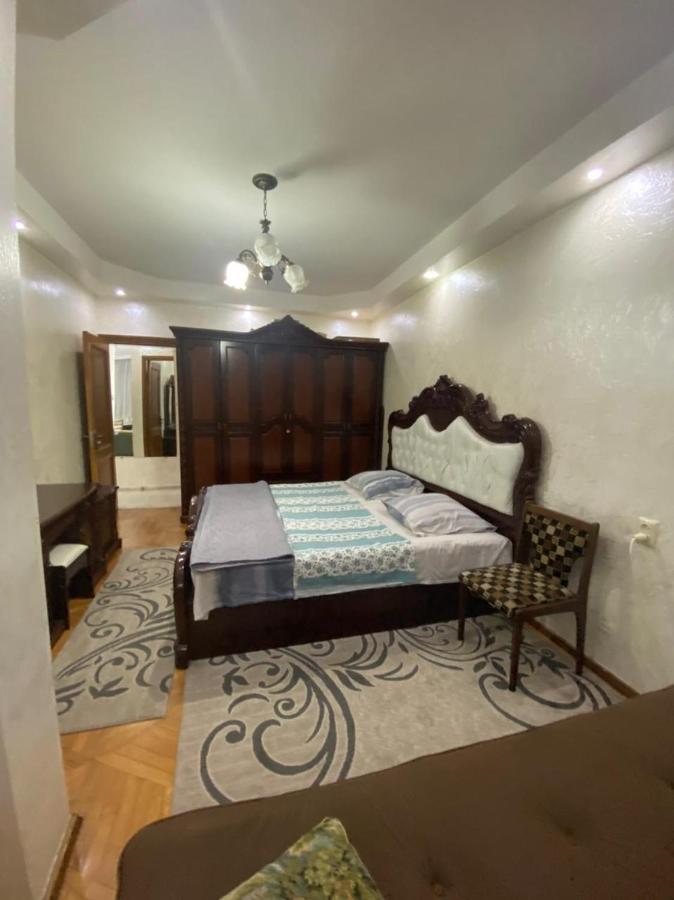 Apartment Ge Zvezda 巴统 外观 照片