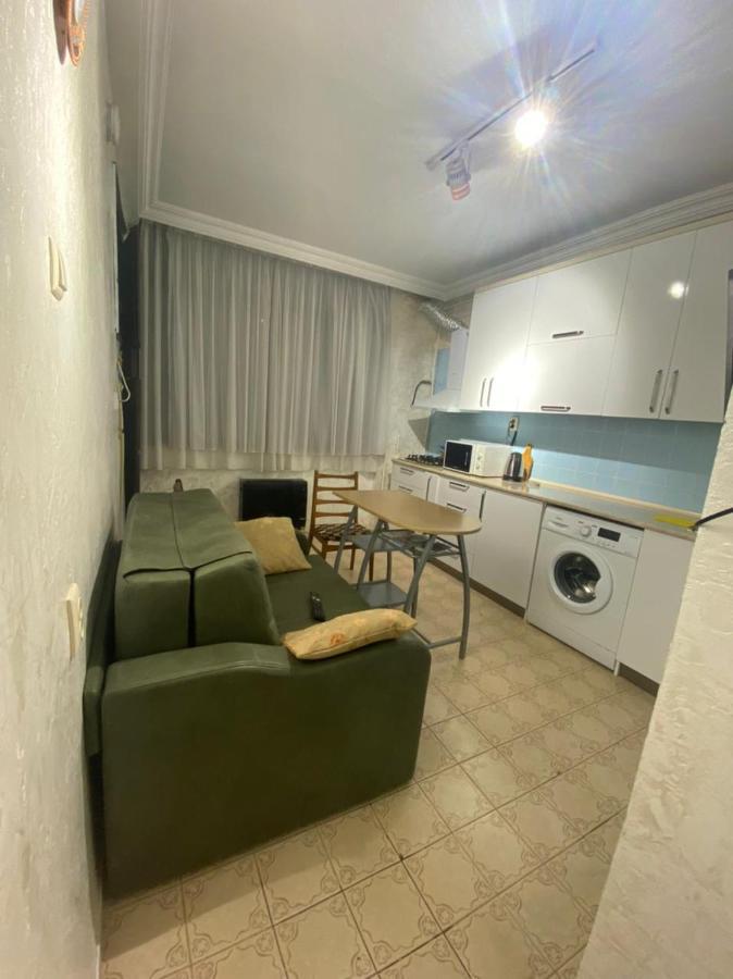 Apartment Ge Zvezda 巴统 外观 照片