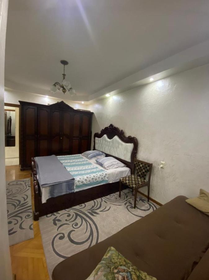Apartment Ge Zvezda 巴统 外观 照片